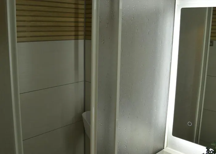 Stilvolle Altbauwohnung, Feder & Leicht 公寓 霍格伦兆森